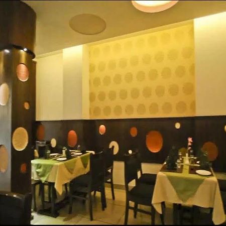 Hotel Mj Residency Dehradun Bagian luar foto