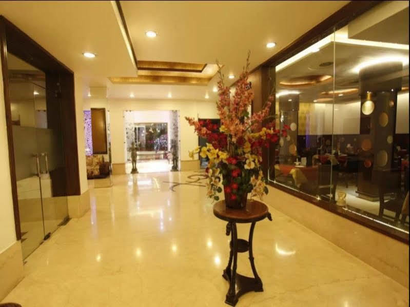 Hotel Mj Residency Dehradun Bagian luar foto